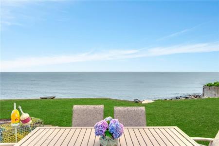 10 Calef Avenue, Narragansett, 罗得岛 02882, 美国