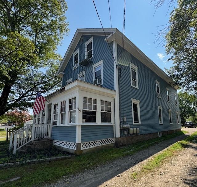 1088 Main Street, Hopkinton, 罗得岛 02832, 美国