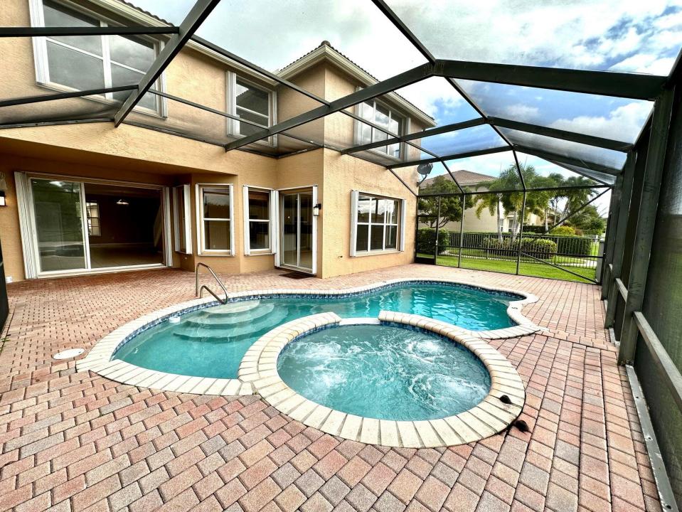 5024 Nautica Lake Circle, Greenacres, Florida 33463
