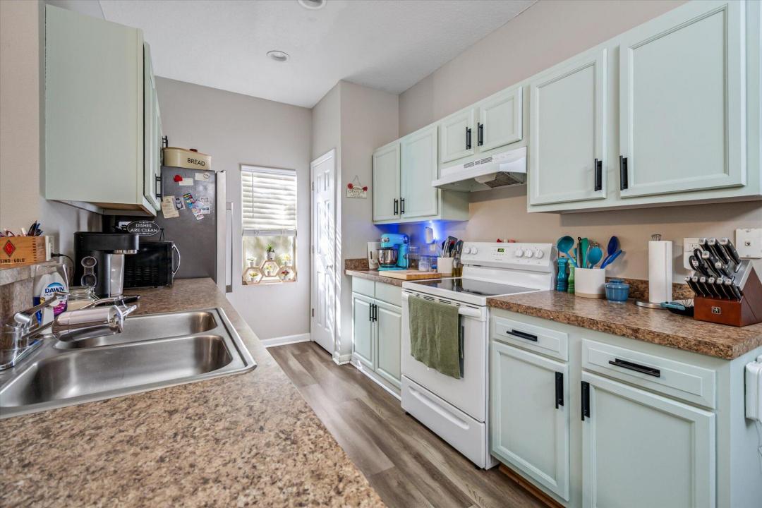 8542 Jasper Avenue, Jacksonville, Florida 32211