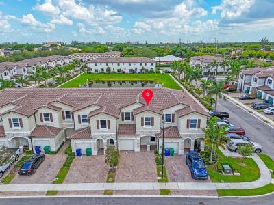 5515 NW 27th Street, Azalea Isle, Lauderhill, Florida 33313