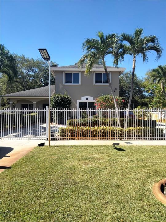 11 NE 151st St, Miami, Florida 33162, Amerika Birleşik Devletleri