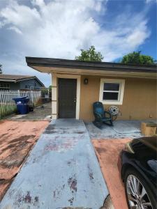 4345 NW 203rd St 2, Miami Gardens, Florida 33055, USA