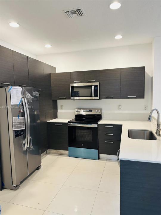 3442 NW 13th St 3442, Lauderhill, Florida 33311, HOA KỲ