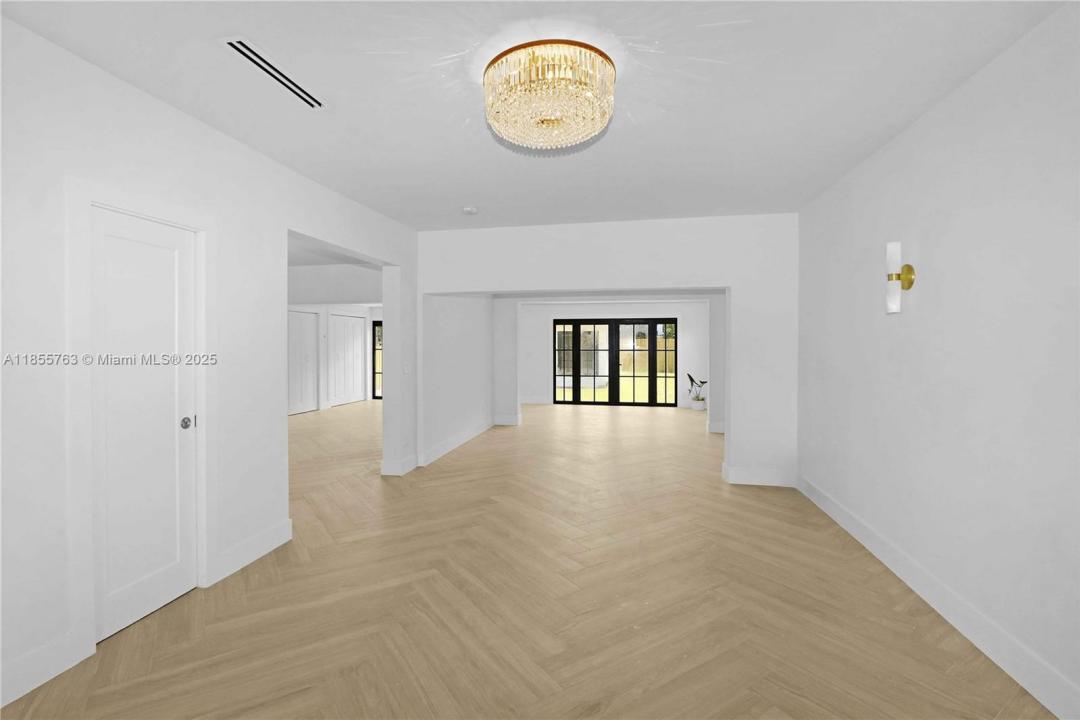 3153 Royal Palm Ave, Miami Beach, Florida 33140, Estados Unidos