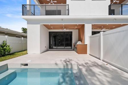 810 NE 17th, Fort Lauderdale, Florida 33304, USA