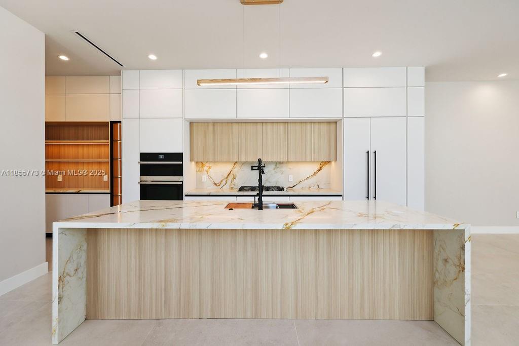 810 NE 17th, Fort Lauderdale, Floride 33304, États-Unis