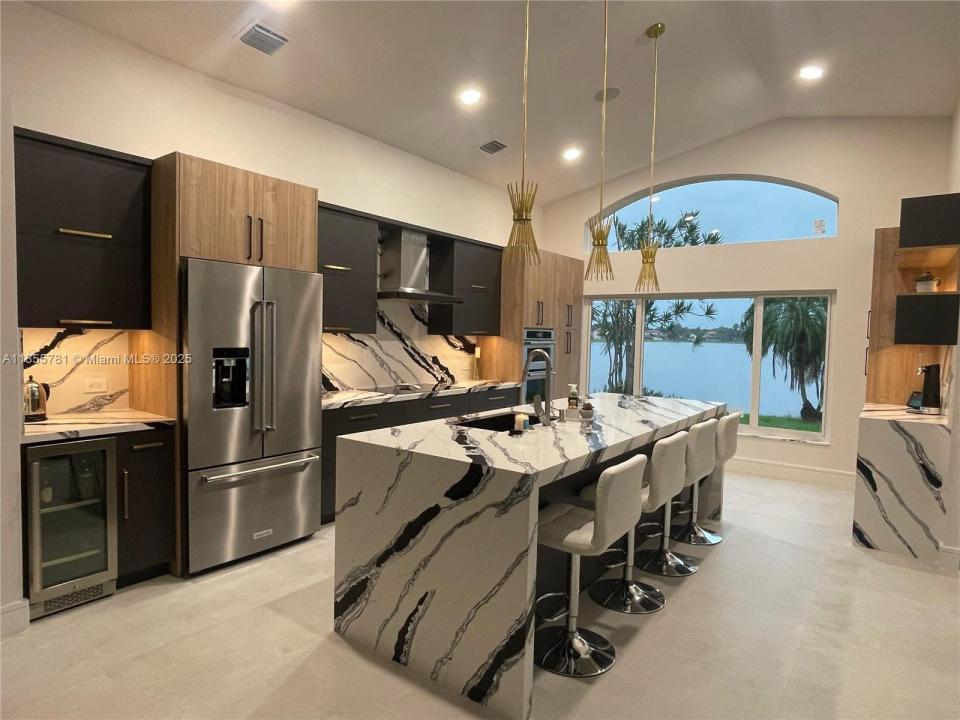 5250 NW 53rd Ave -, Coconut Creek, Florida 33073, USA