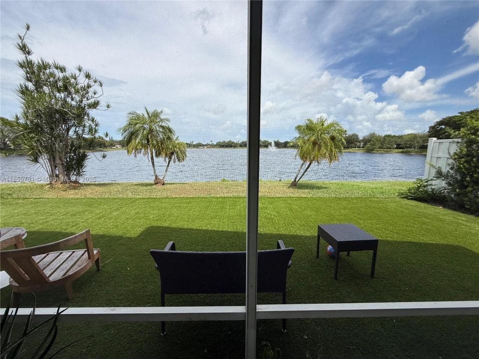 5250 NW 53rd Ave -, Coconut Creek, Florida 33073, USA