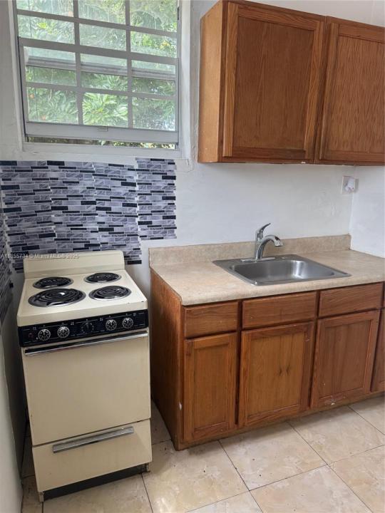 401 NE 174th St 0, North Miami Beach, 佛罗里达州 33162, 美国