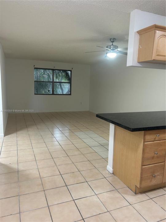 17255 SW 95th Ave J223, Palmetto Bay, Florida 33157