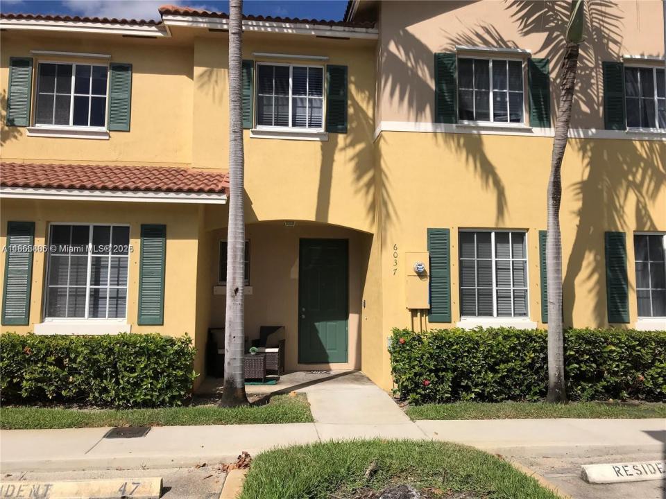 6037 SW 19th St 6037, North Lauderdale, פלורידה 33068, ארצות הברית של אמריקה 