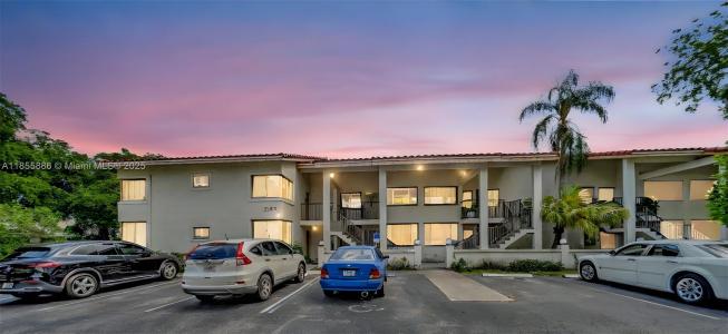 3100 NW 46th St 203, Oakland Park, Florida 33309, USA