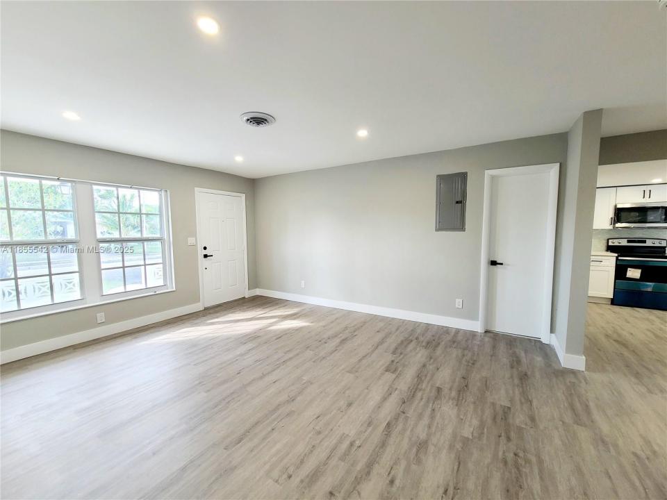 4230 NW 52nd Ave, Lauderdale Lakes, Floride 33319, États-Unis