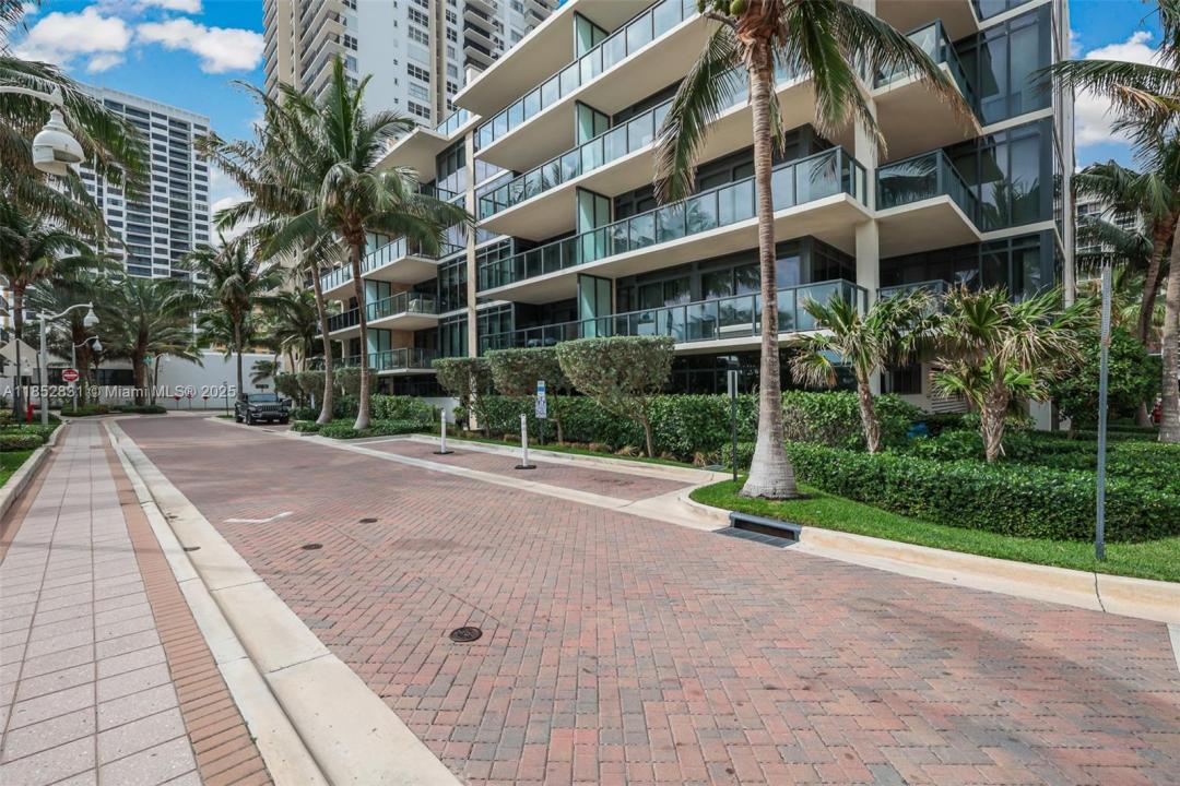 2101 S Surf Rd 2F, Hollywood, Florida 33019