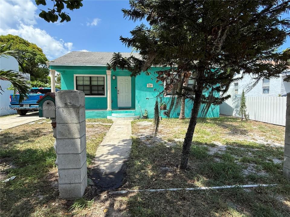 733 45th St, West Palm Beach, פלורידה 33407, ארצות הברית של אמריקה