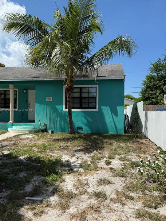 733 45th St, West Palm Beach, פלורידה 33407, ארצות הברית של אמריקה