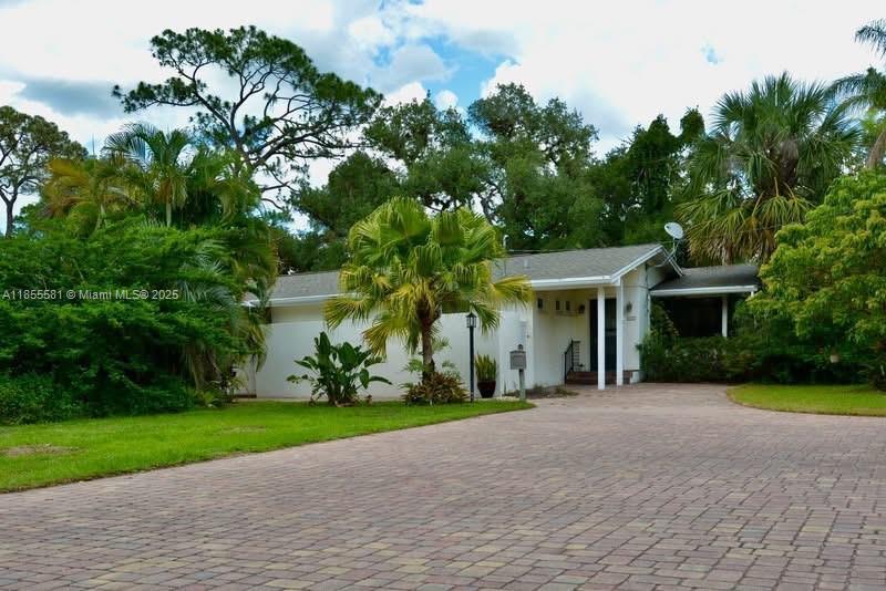 18220 ELMWOOD DR, Other City - In The State Of Florida, Floride 33920, États-Unis