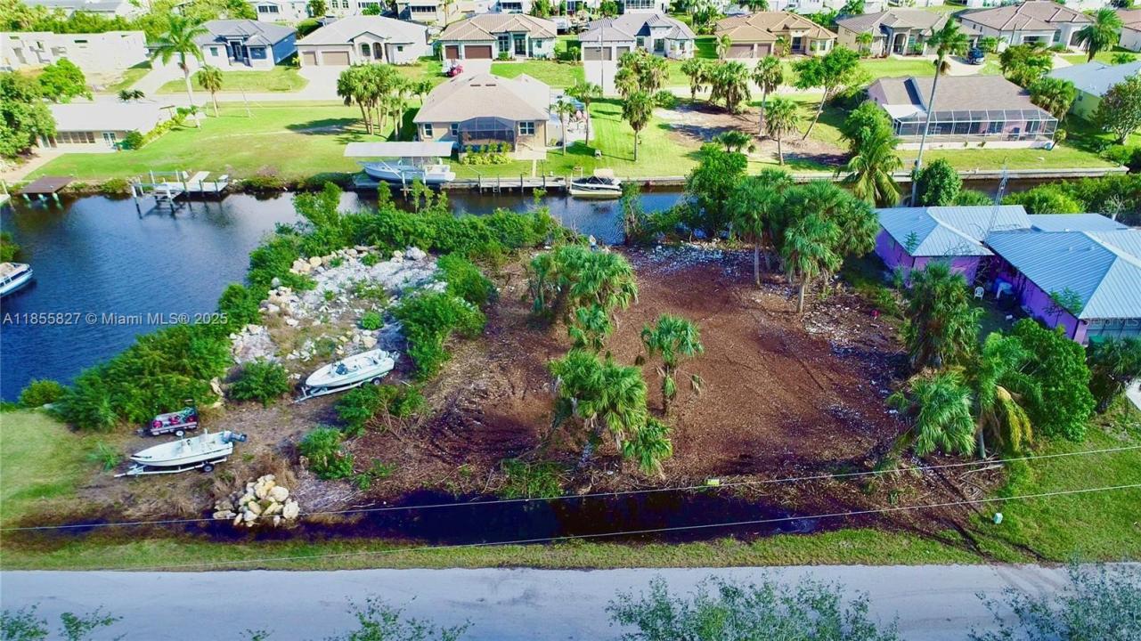 4114 PALM DR, Punta Gorda, 佛羅里達州 33950, 美國