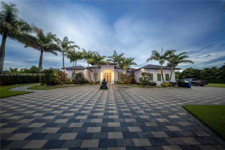 23055 SW 172 Ct, Miami, Florida 33170, USA