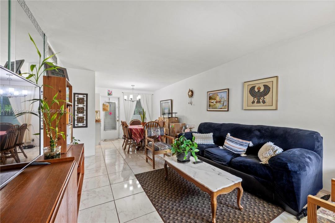 2320 Jackson St 6, Hollywood, Floride 33020, États-Unis