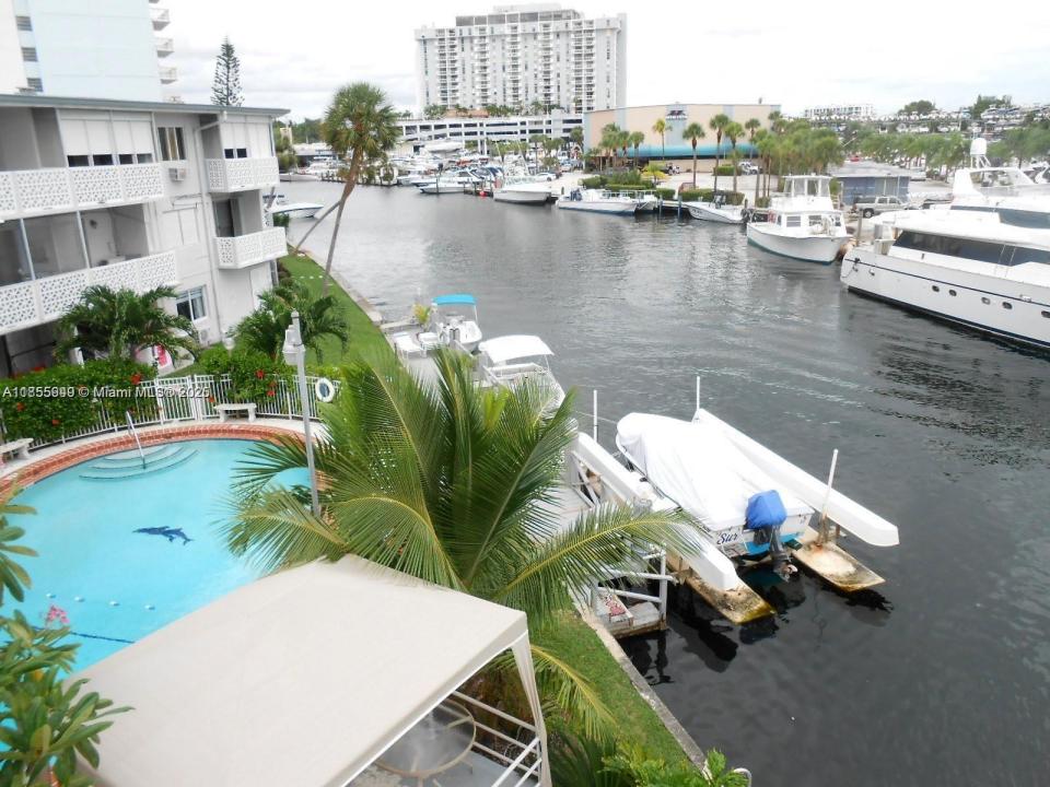 13105 Ixora Ct 200, North Miami, فلوريدا 33181, الولايات المتحدة