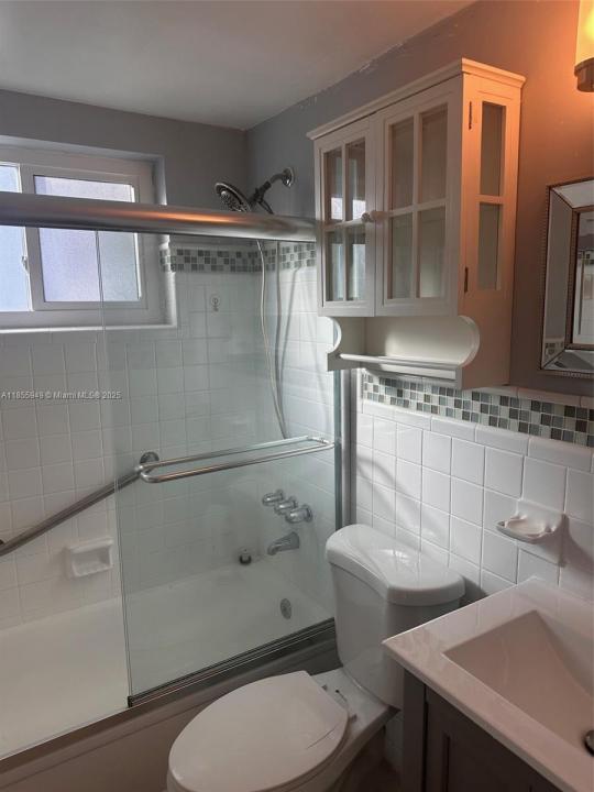 13105 Ixora Ct 200, North Miami, فلوريدا 33181, الولايات المتحدة