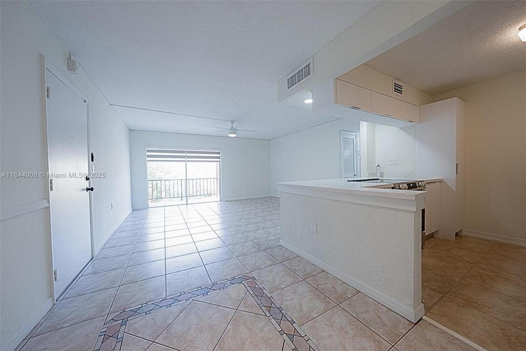 7208 Fairway Dr I6, Miami Lakes, Florida 33014, Estados Unidos