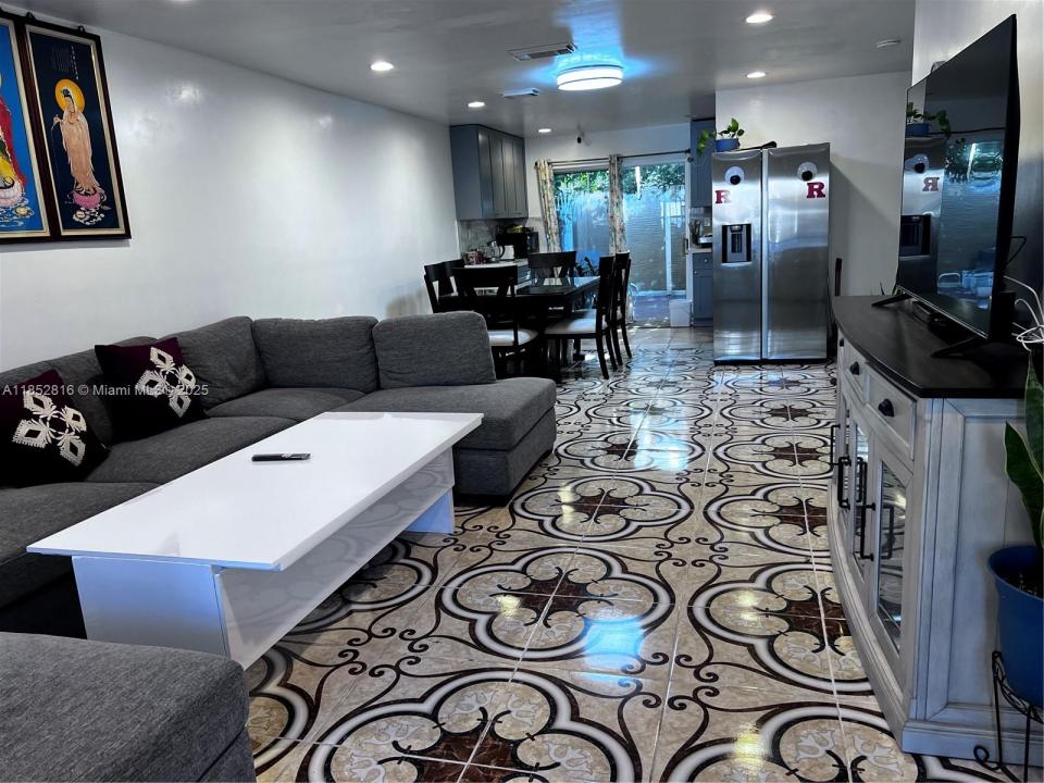 19754 NW 34th Ave, Miami Gardens, 佛罗里达州 33056, 美国