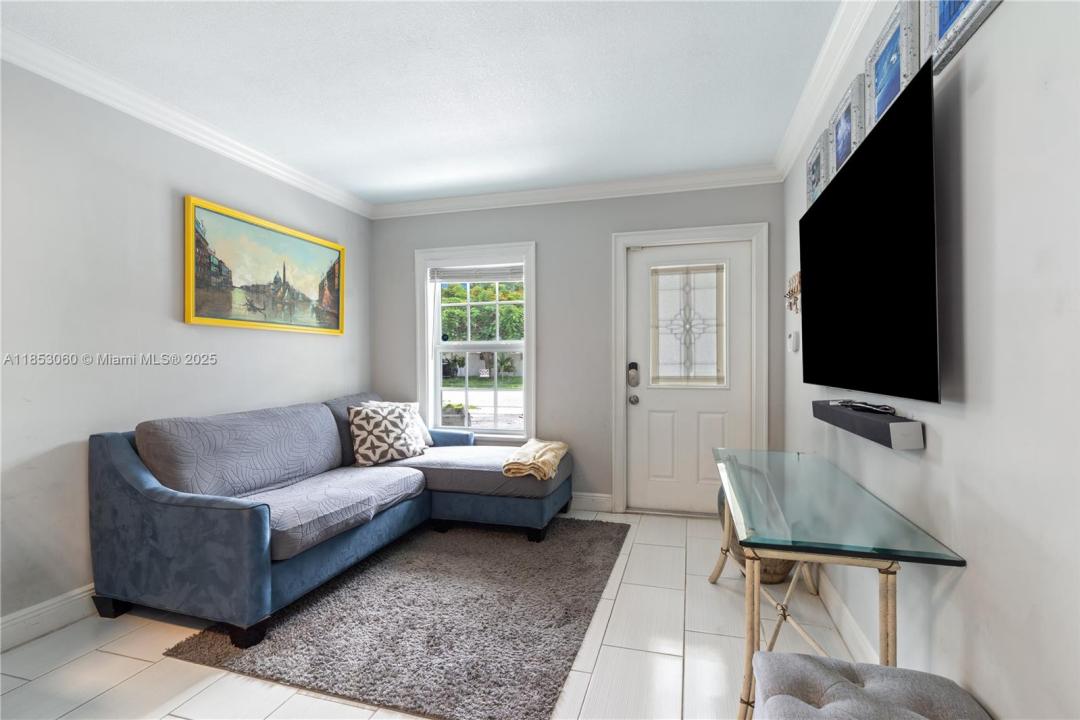 1119 S Ridge St, Lake Worth, Florida 33460