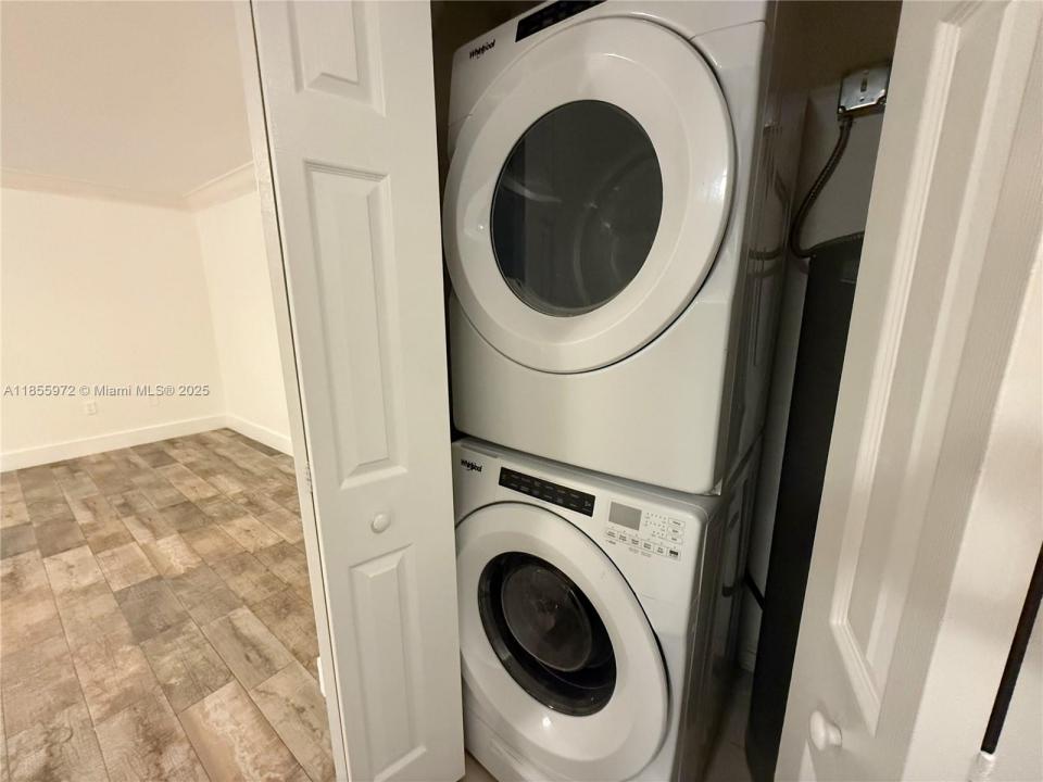 2265 NW 136th Ter 2265, Opa-Locka, フロリダ 33054, アメリカ合衆国