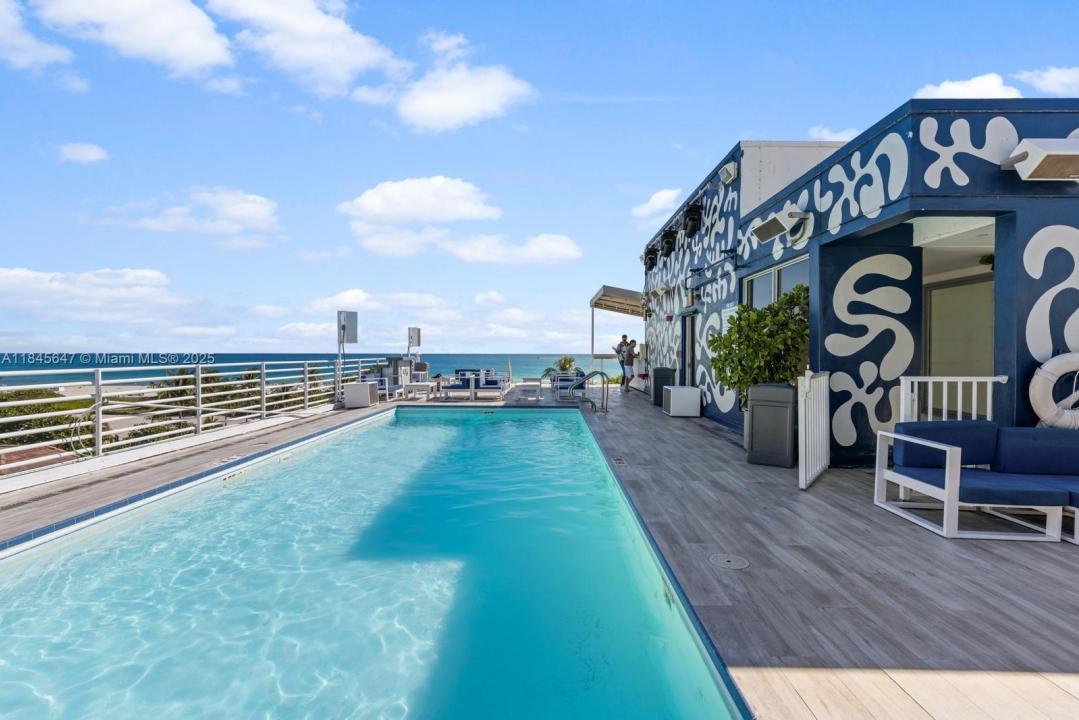 1060 Ocean Dr D303, Miami Beach, Florida 33139, HOA KỲ