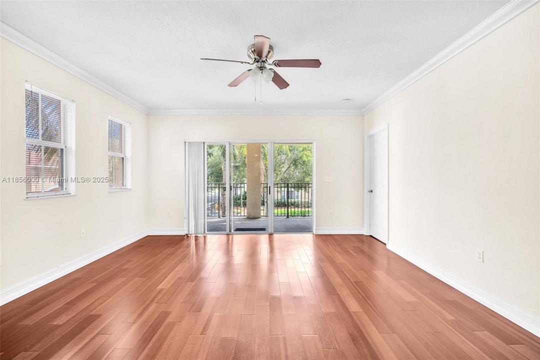 2532 Centergate Dr 201, Miramar, Floride 33025, États-Unis