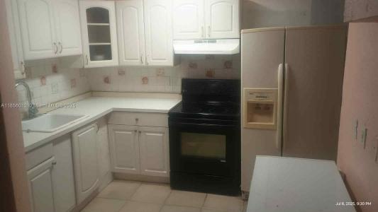 2300 NW 15th Ct, Fort Lauderdale, Florida 33311, USA