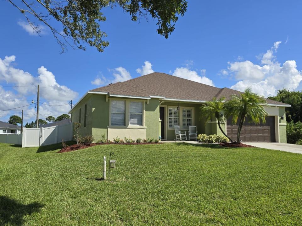 1453 Santa Anna Street SE, Palm Bay, Florida 32909, Stati Uniti