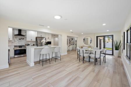 8201 NW 67 Avenue, Tamarac, Florida 33321, Stati Uniti