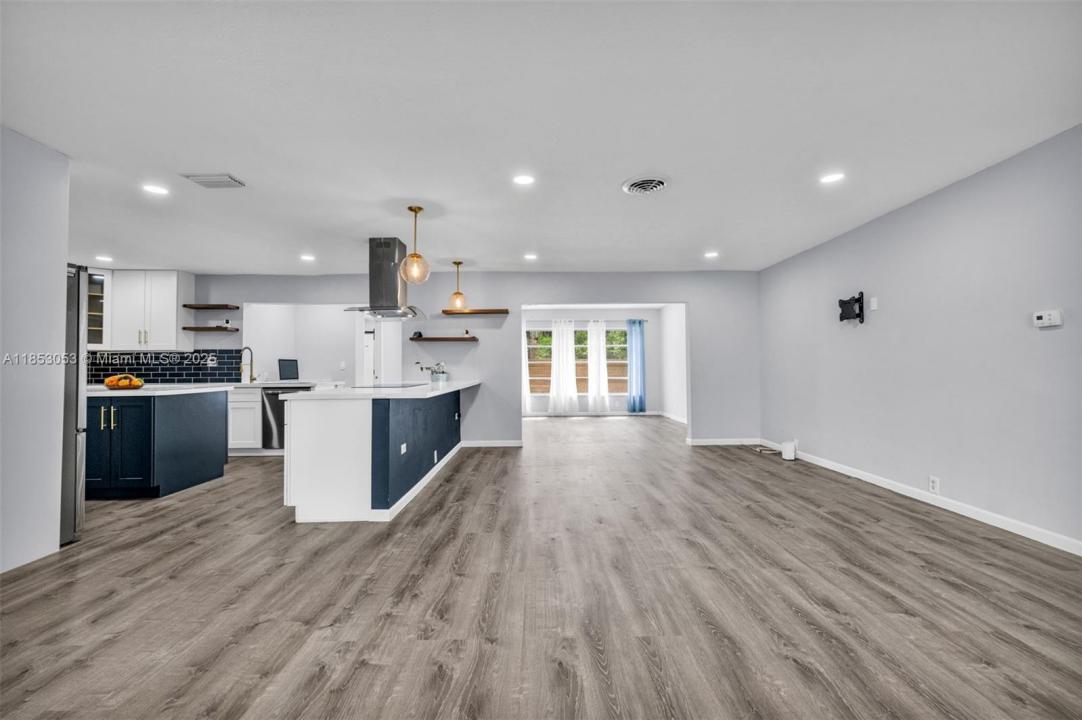 851 SW 49th Ter, Margate, Florida 33068