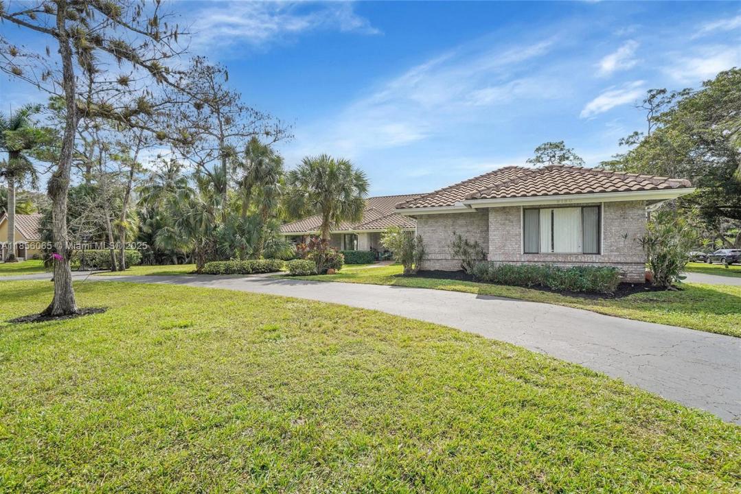 8180 NW 51st Pl, Coral Springs, Floride 33067, États-Unis