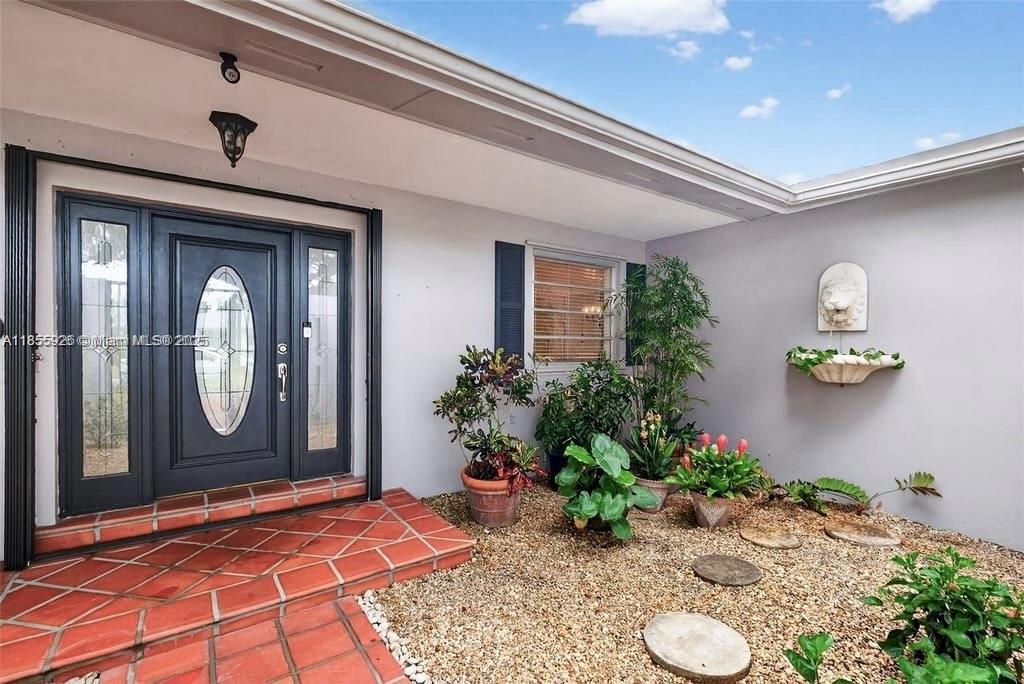 8820 SW 150th St, Palmetto Bay, Florida 33176