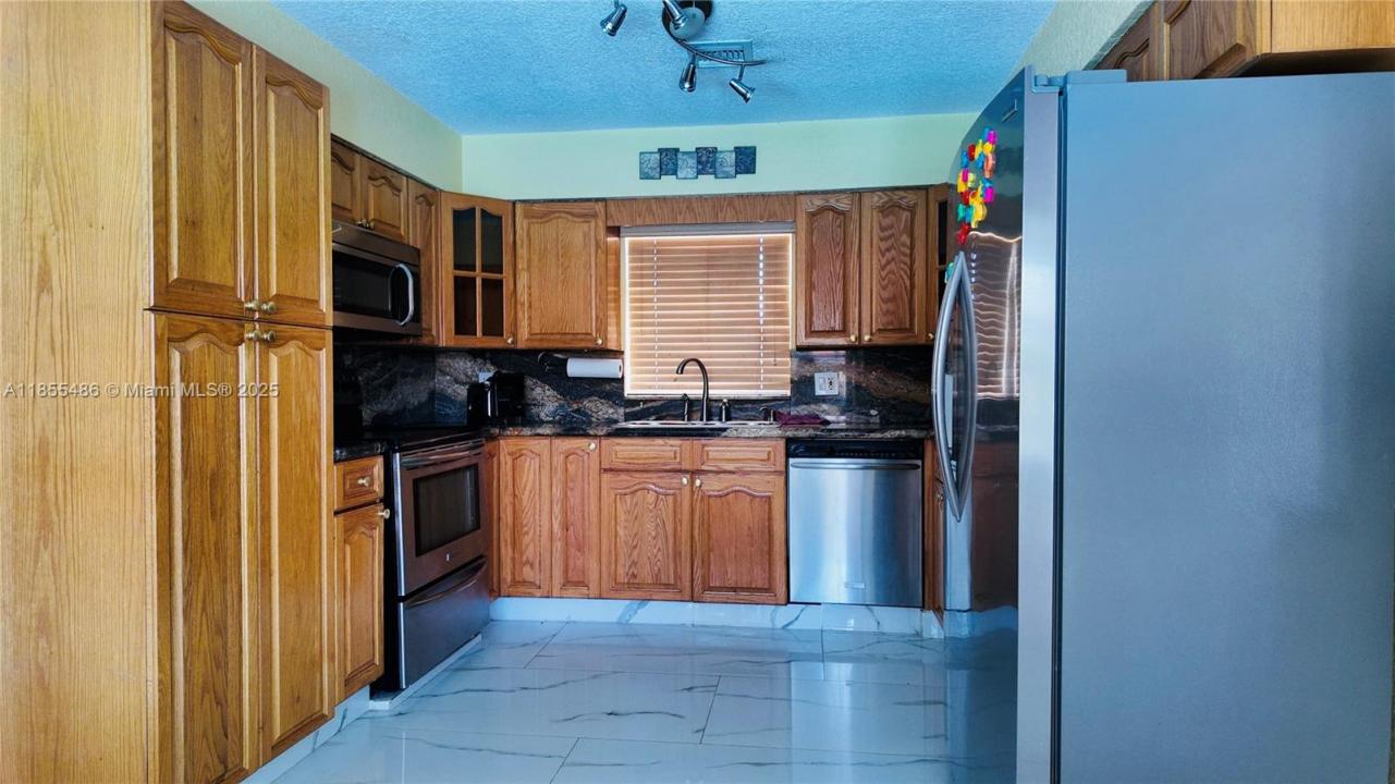 6950 SW 14th St, Pembroke Pines, فلوريدا 33023, الولايات المتحدة