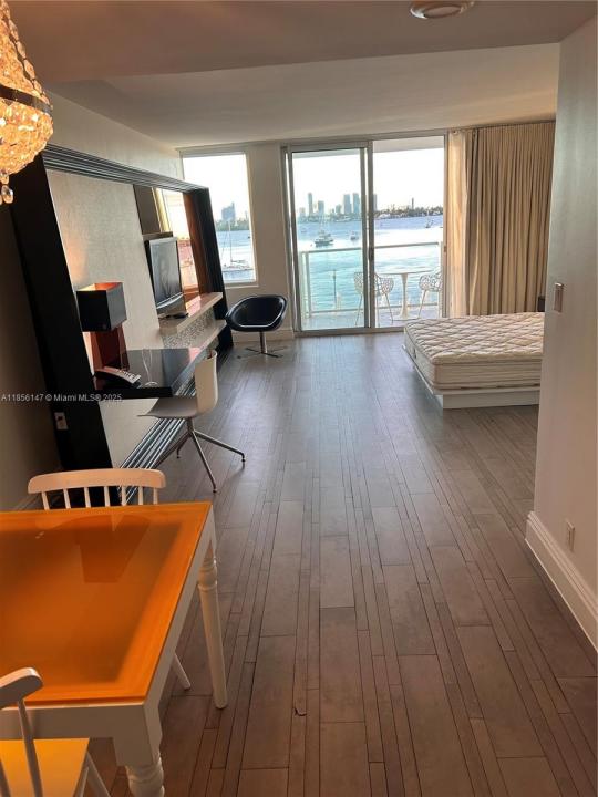 1100 West Ave 322, Miami Beach, Floride 33139, États-Unis