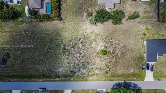 309 NW 4th Ter, Cape Coral, Florida 33993, USA