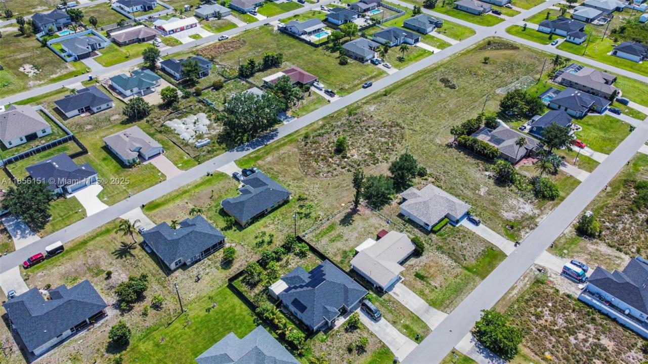 309 NW 4th Ter, Cape Coral, Florida 33993, USA