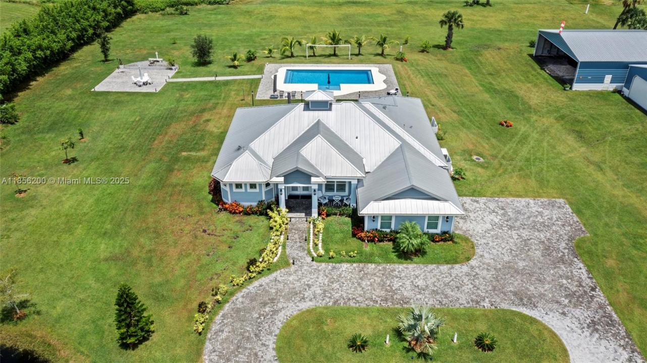 15350 Navion Dr, Port St. Lucie, Florida 34987