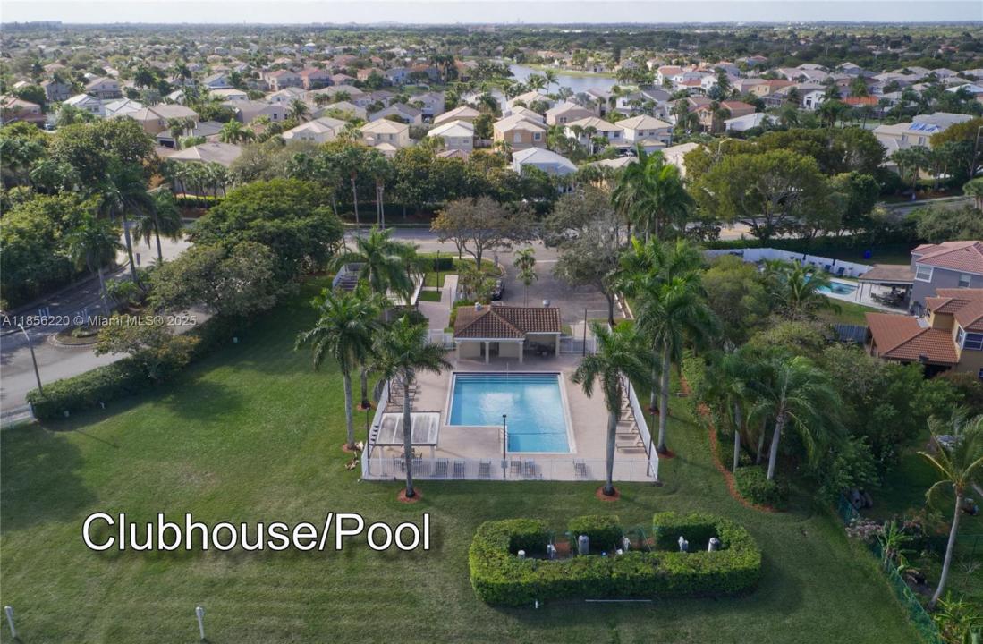 15343 NW 14th Rd, Pembroke Pines, Florida 33028, HOA KỲ