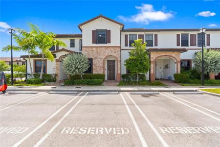 10519 W 33rd Ct, Hialeah, Florida 33018, USA