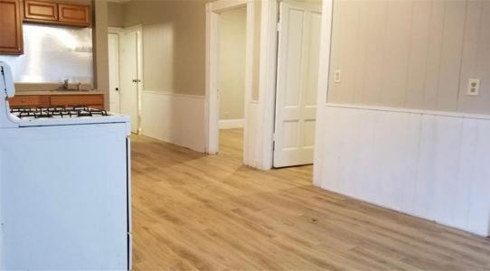 204 Welles Street, Woonsocket, Rhode Island 02895, Stati Uniti