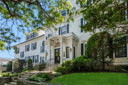 157 Waterman Street 2-5, Providence, Rhode Island 02906, USA