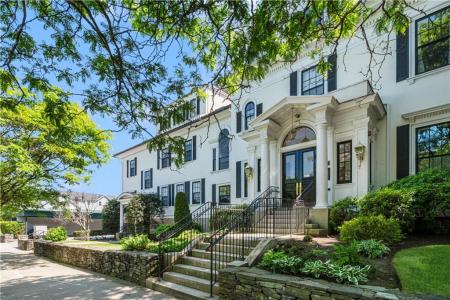 157 Waterman Street 2-5, Providence, Rhode Island 02906, USA