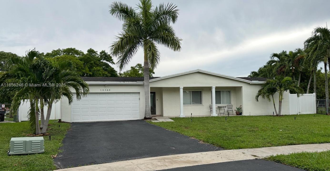 10563 NW 4th St, Plantation, Florida 33324, Estados Unidos